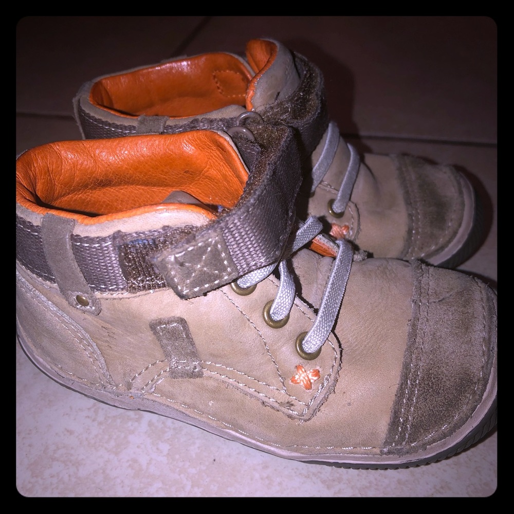 Stride Rite booties - used